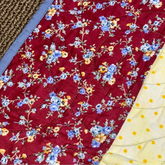 Patchwork Quilt with Red and Blue Accents Machine Homemade 55x40" Cabin Boho - Picture 5 of 6